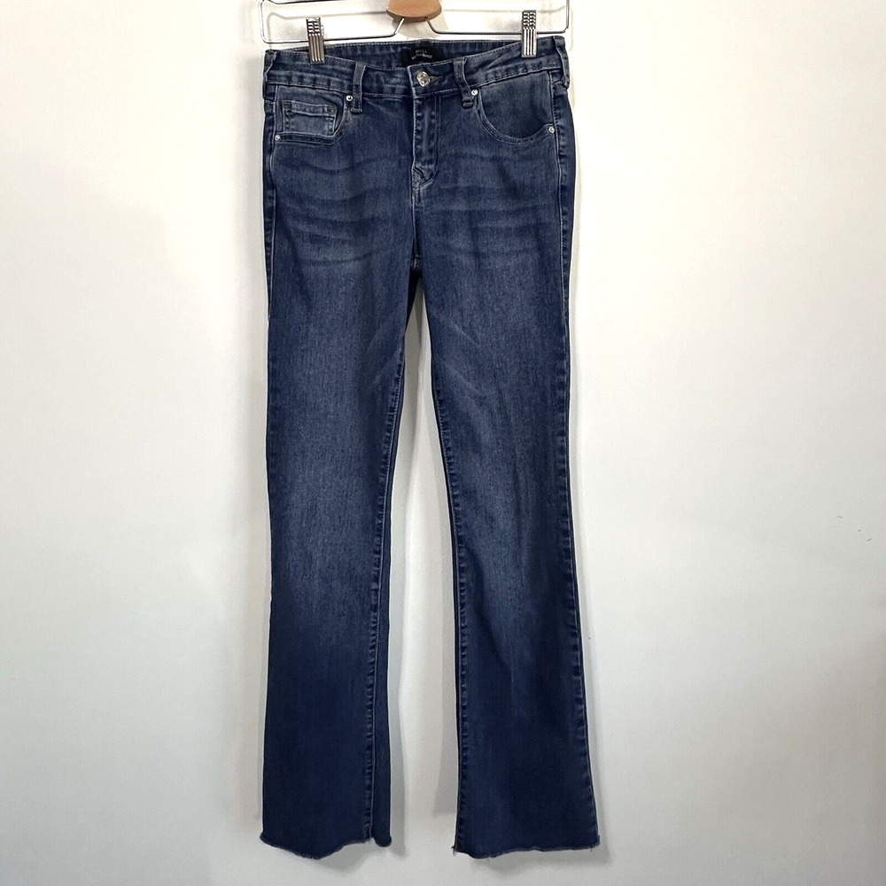 True Religion Becca Jeans Size 26 Mid Rise Bootcut Raw‎ Hem Blue 31" Inseam Boho